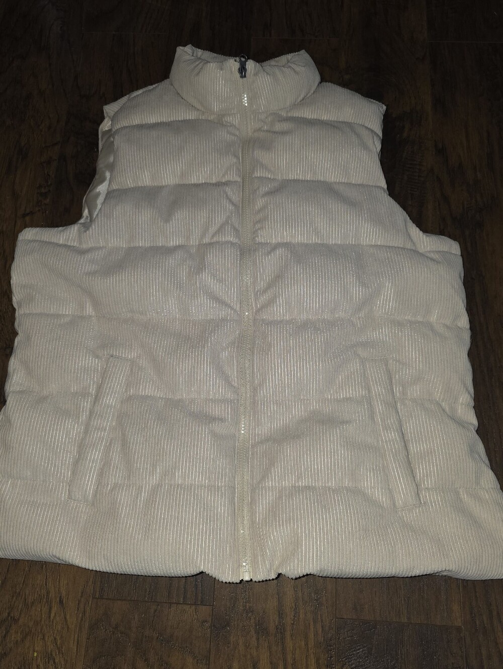 Time and Tru Ivory Quilted Puffer Vest